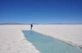 Piscina para extração de sal nas Salinas Grandes, próximo ao Paso de Jama, fronteira entre Argentina e Chile